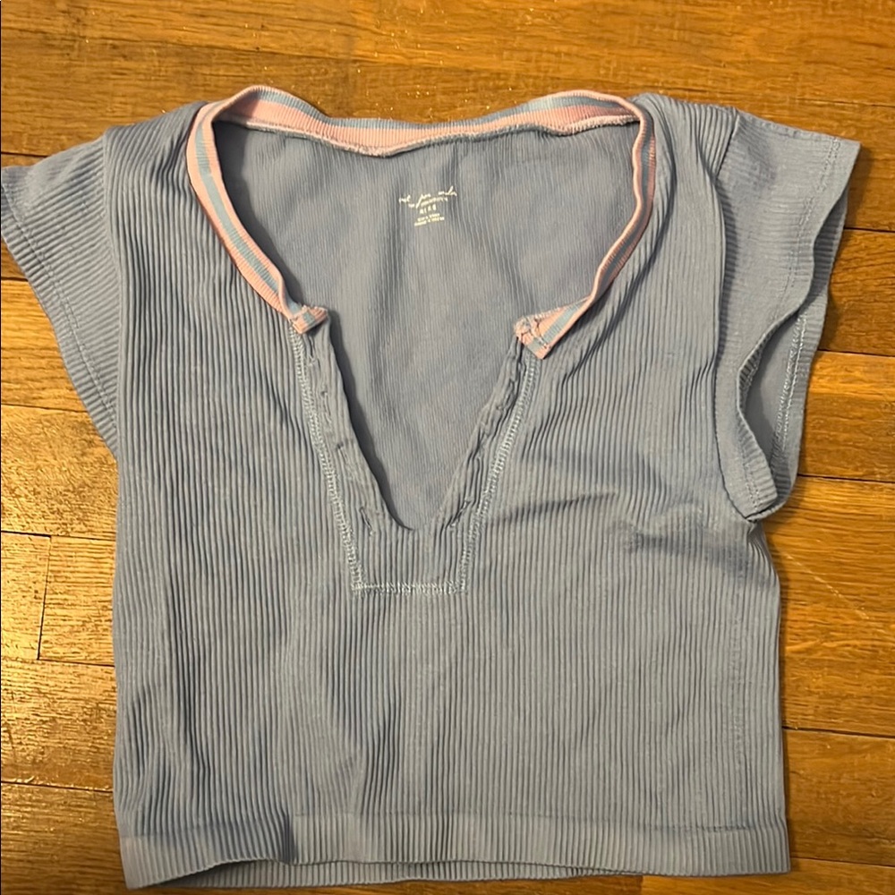Urban Outfitters Blue Ribbed V-Neck Top with Pink Trim